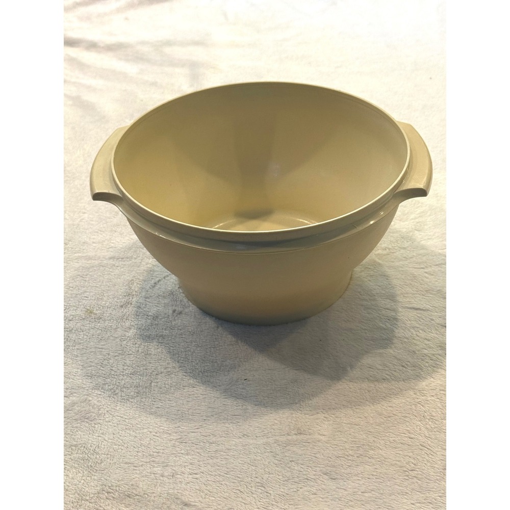 Vtg Tupperware Fix N Mix Large Mixing Bowl 880-5 Almond Cream 10 Inch USA no lid